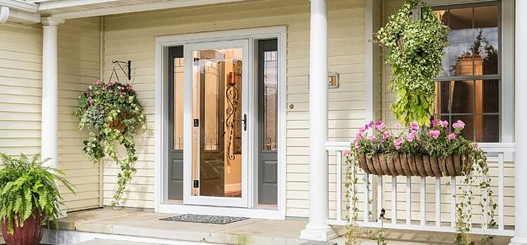 screen door installation in Lamont